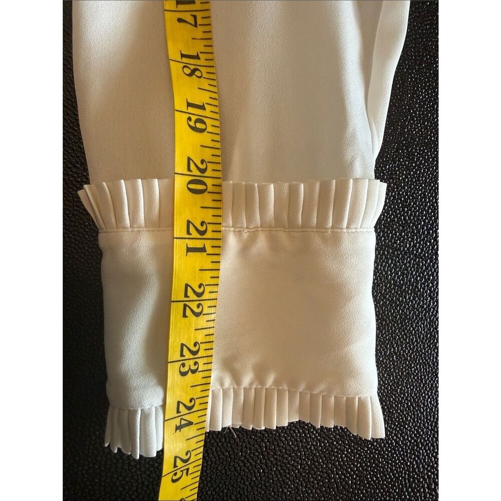 cinq a sept Zaida White Button-Front Blouse with Black Bow cropped size medium - Picture 12 of 12